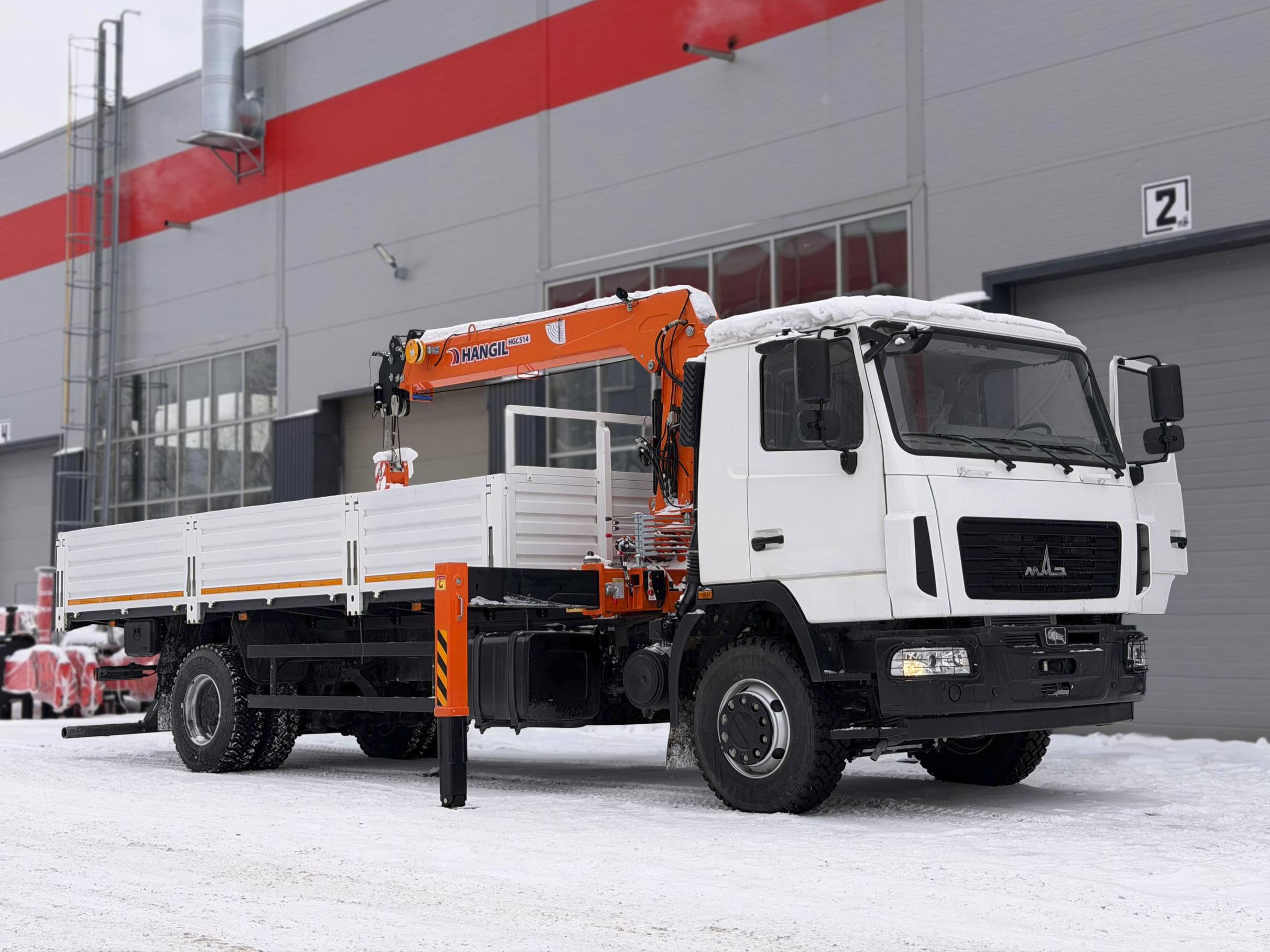 Бортовой грузовик МАЗ 534026-8520-000 с КМУ HANGIL