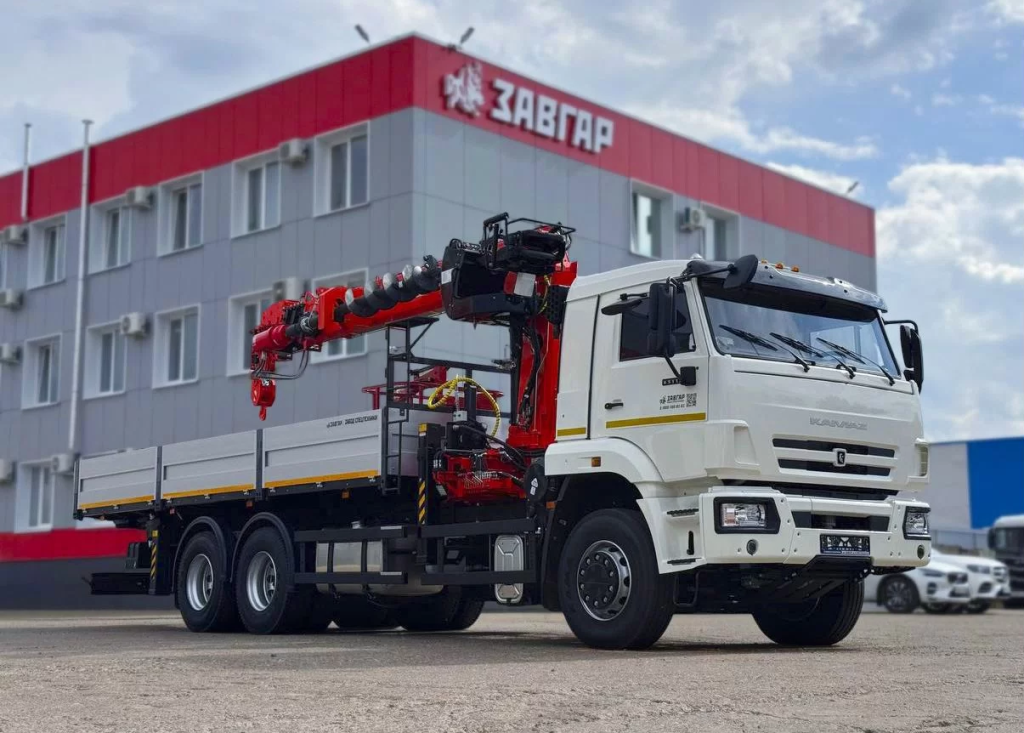 Бортовой грузовик КАМАЗ 65117 с КМУ Kanglim KS2056, 2025 ЗАВГАР