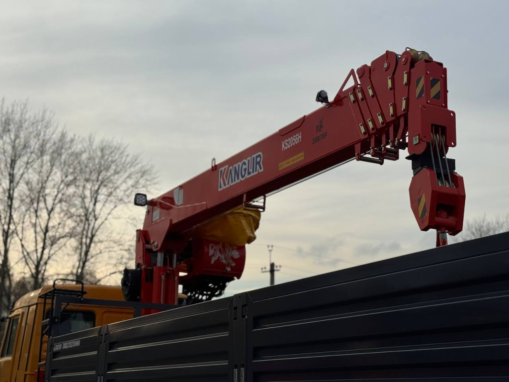 Тягач КАМАЗ 65116 с КМУ KANGLIR KS2056H + пульт ДУ, 2025 ЗАВГАР