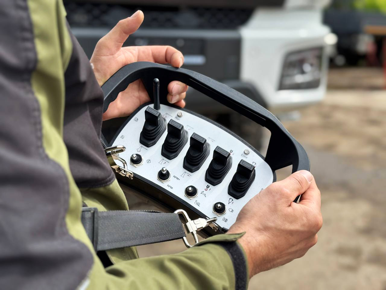 Дистанционное управление КМУ - плюсы и минусы, цены, отзывы 2025