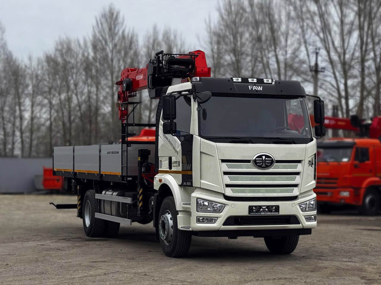 Бортовой FAW J6L 4*2 с КМУ KANGLIM KS2056H