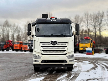 Бортовой FAW J6L 4*2 с КМУ KANGLIM KS1256G_1